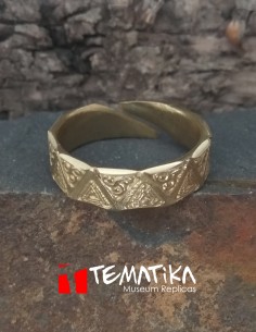 Valknut Triskel ring