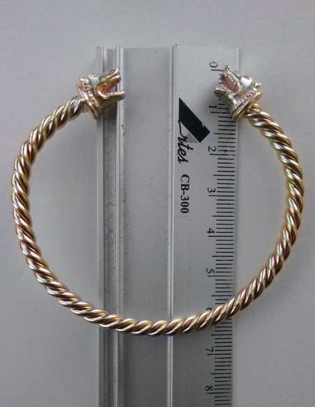 Wolf bracelet