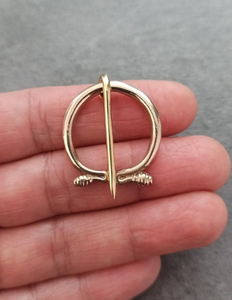 fibula omega