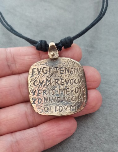 ciondolo per collana di schiavi romani