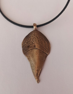 acorn shaped pendant