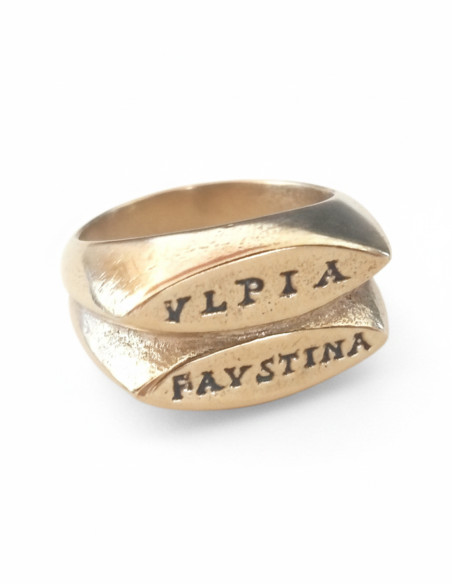 anillo ulpia faustina