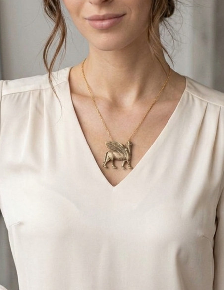 pendant winged bull lamassu