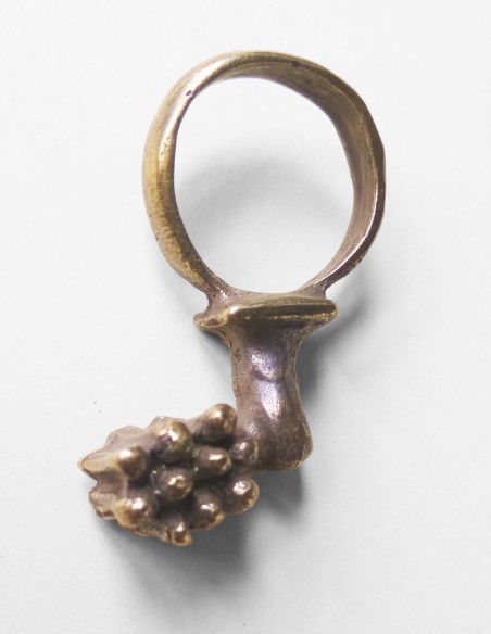 Anillo llave romana