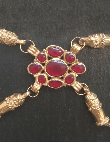 body chain hoxne hoard roman jewelry