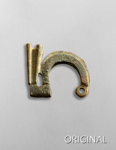 Tower shape fibula
