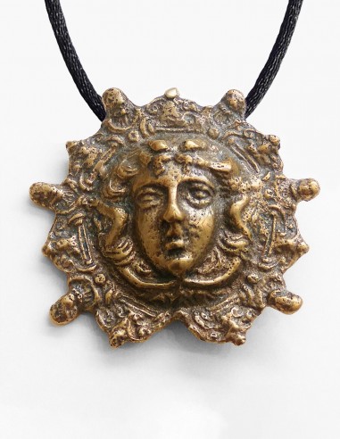 Medusa pendant