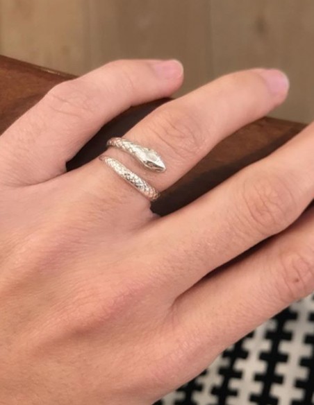 anillo serpiente