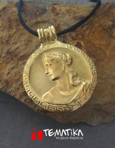Médaillon de la déesse Diane Artémis